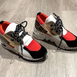 Size 8 Lucky Step Multicolor Tennis Shoe Chunky Sneaker Navy Orange Animal Print